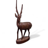 Antilop figurine I trä